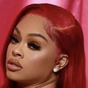 Astrology birth chart for Miss Mulatto .
